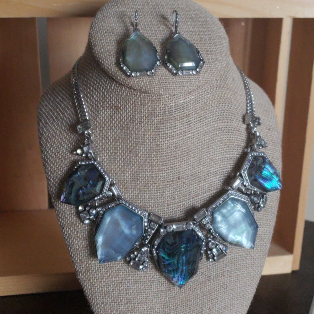 Chloe + Isabel Northern Lights Set